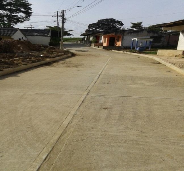 Pavimentación Vía Principal — Pueblo Nuevo — foto 2